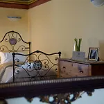 Palazzo Lauritano 4*