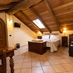 Palazzo Lauritano Konukevi 4*