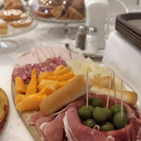 招待所 劳力塔诺宫殿旅馆