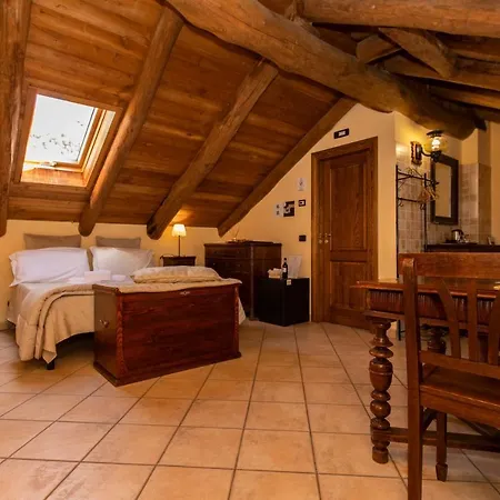 Palazzo Lauritano 3*